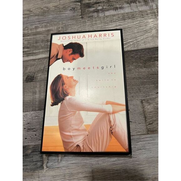 Boy Meets Girl: Say Hello to Courtship by Joshua Harris Paperback - Picture 1 of 3